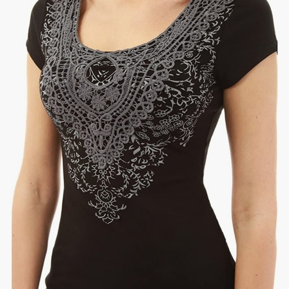 Pattyboutik crochet top - Picture 2 of 6